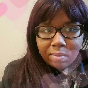 Meet your Posher, Destiny